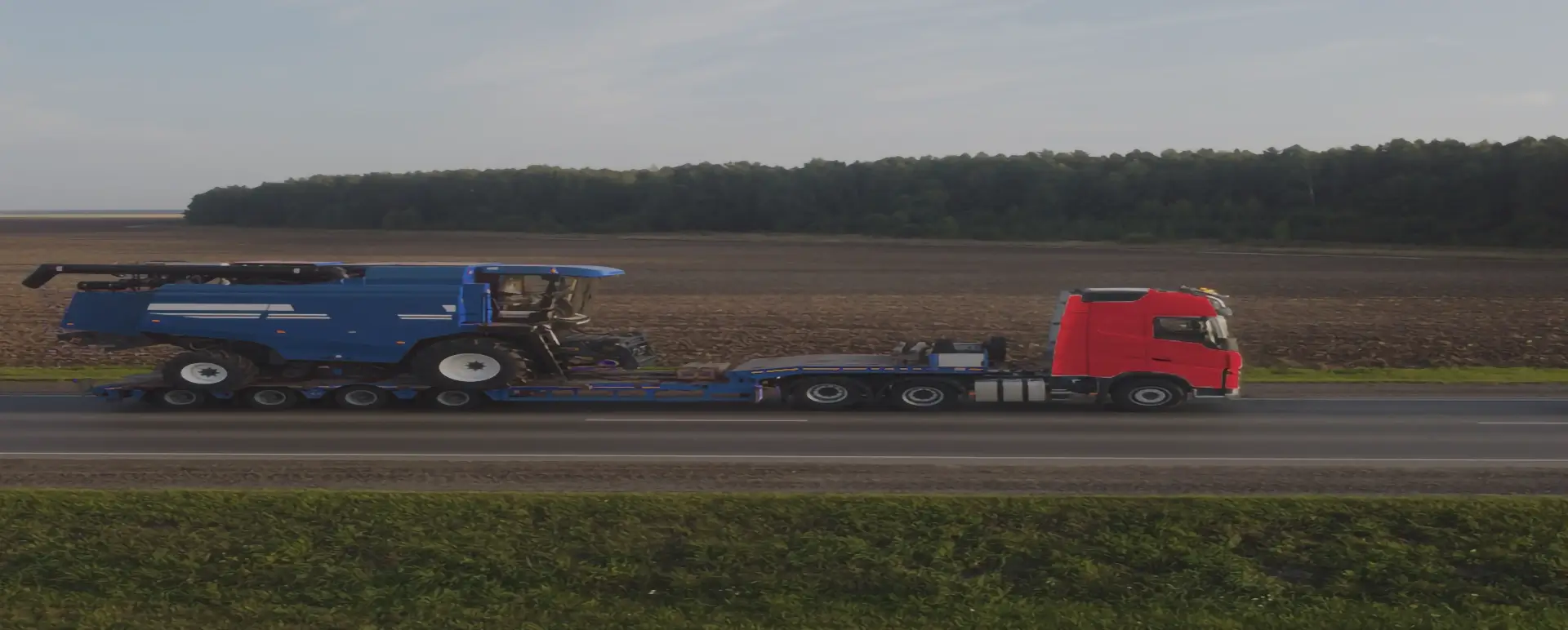 Узнать стоимость перевозки низкорамным тралом комбайнов и сеялок по России из Кирово-Чепецка